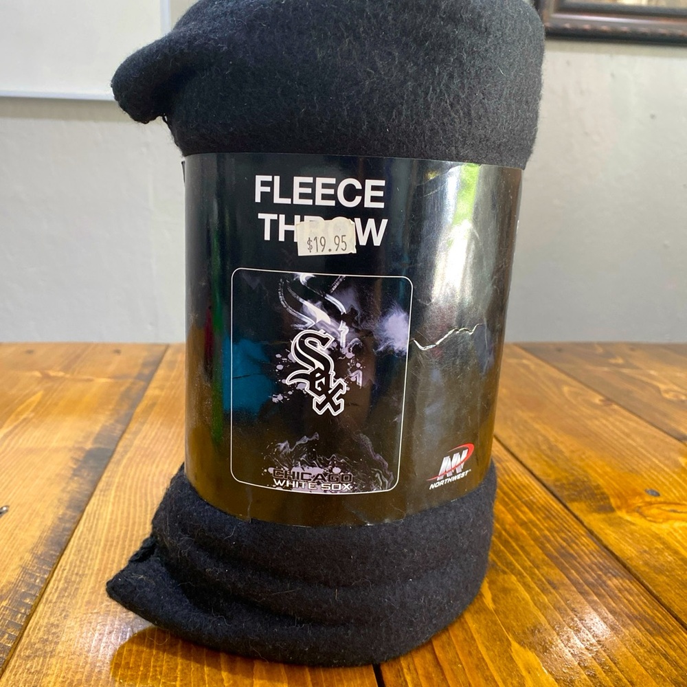 NFL Chicago white Sox 50x60 fleece blanket